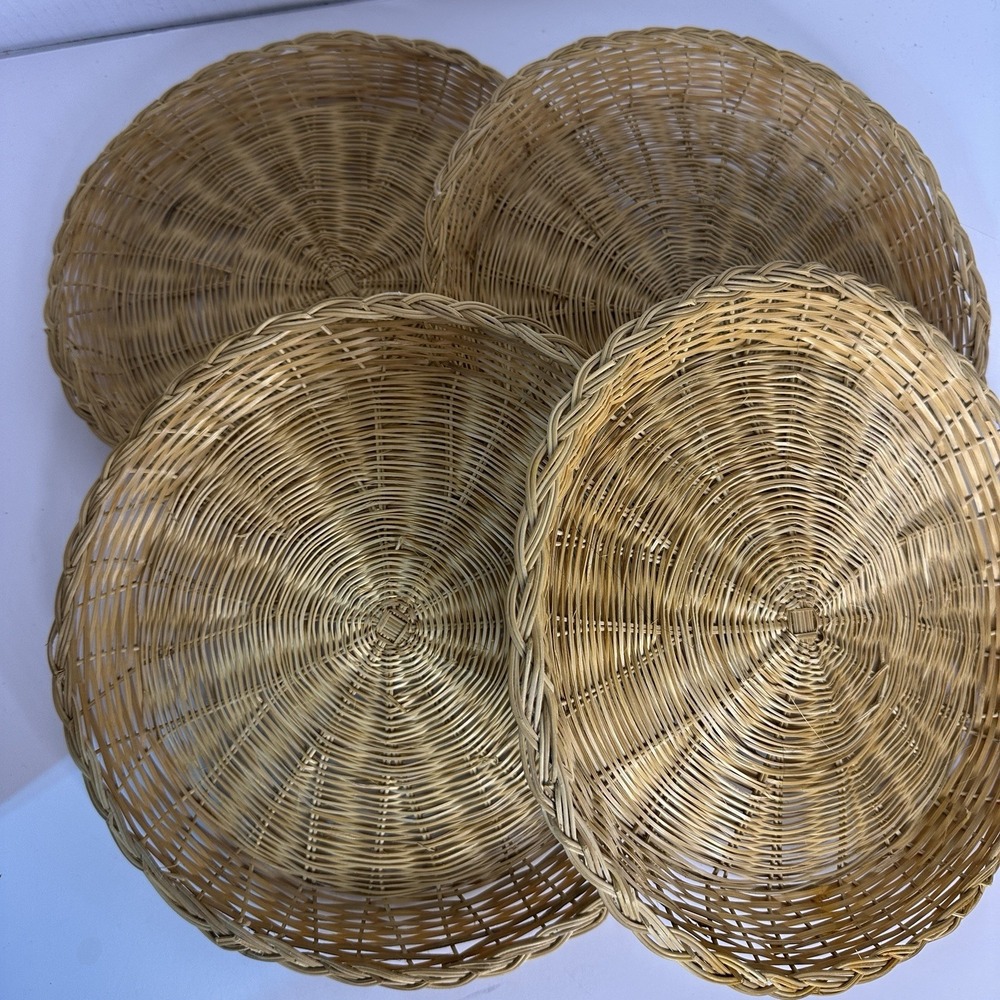VTG Woven Wicker Rattan Paper Plate Holder Picnic Brown Natural Basket Lot of 4‎